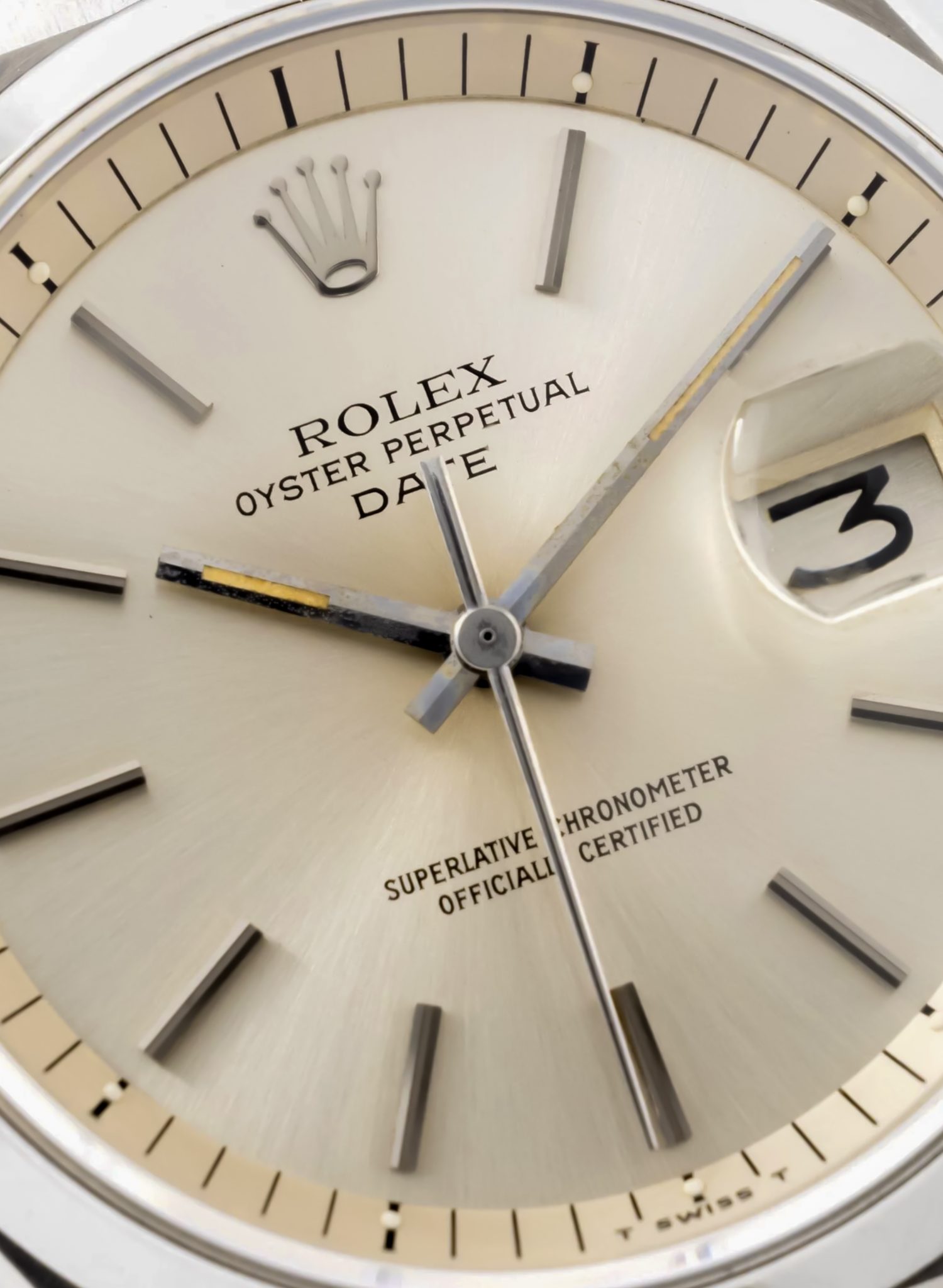1530-Rolex-Oyster-Perpetual-Date
